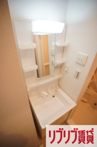 テリアズ港町の洗面所