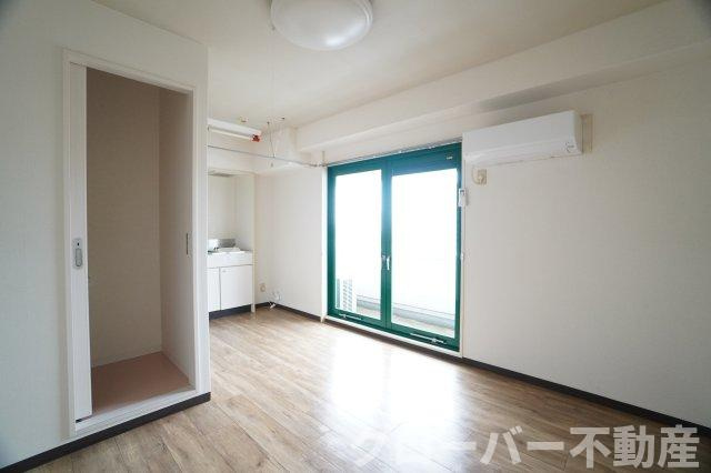 サンプラザ・ベビードールの内装