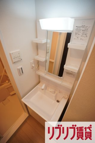 テリアズ港町の洗面所