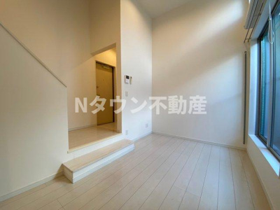 【居間・リビング】 | Partage　suzu(パルタージュスズ) | こちらの居間で趣味の時間をお楽しみください