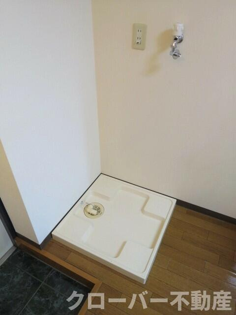 ハイネス郡家の設備