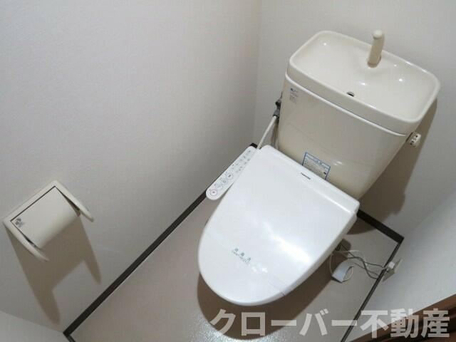 ハイネス郡家のトイレ