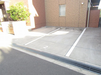 【駐車場】 | フローリッシュ茨木