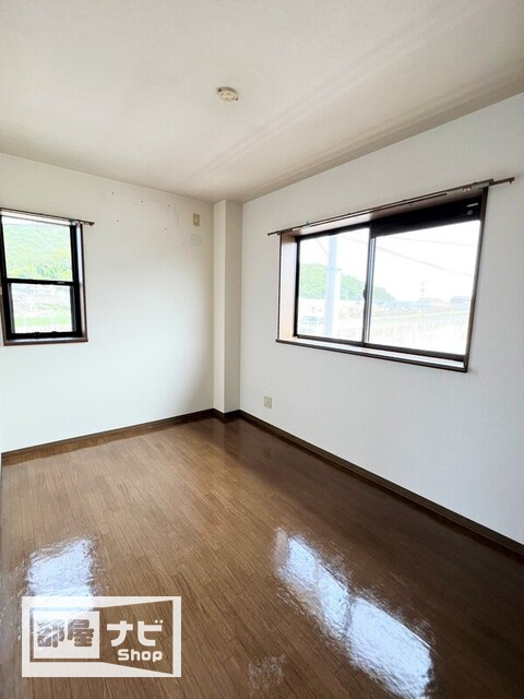 フォブール川津Aの居間・リビング