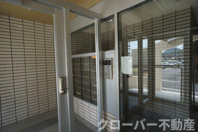 アーバンハイツ大橋のエントランス