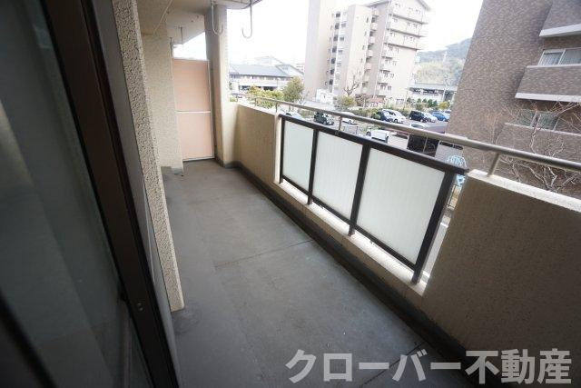 アーバンハイツ大橋のバルコニー