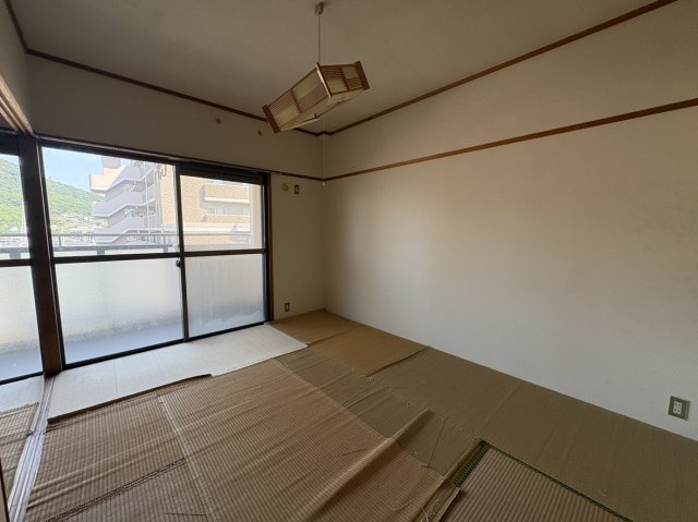 アーバンハイツ大橋の洋室