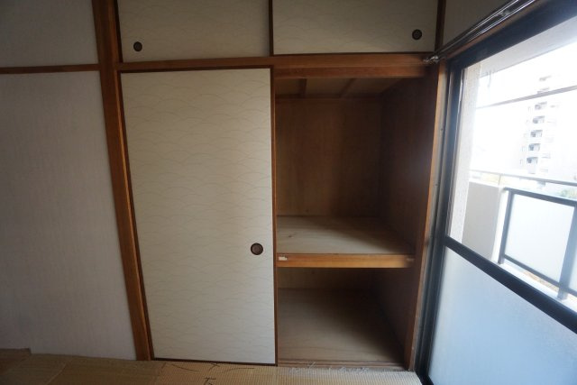 アーバンハイツ大橋の収納