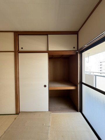 アーバンハイツ大橋の収納