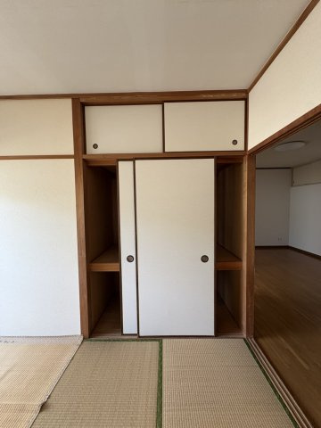 アーバンハイツ大橋の和室