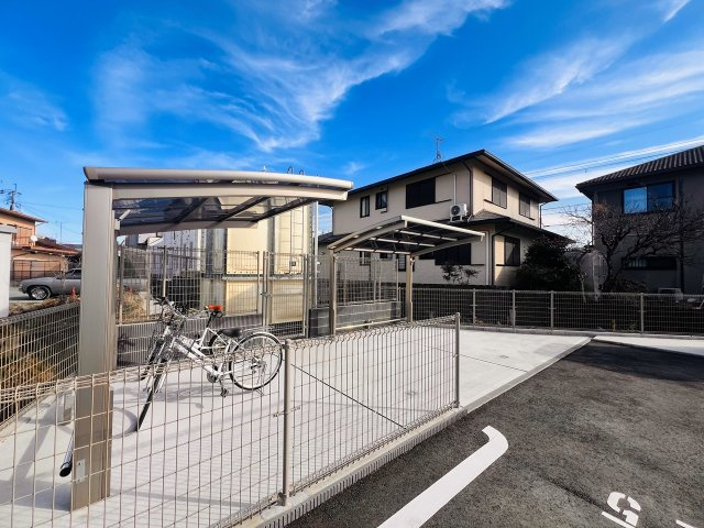 グランドステージ本町の駐車場