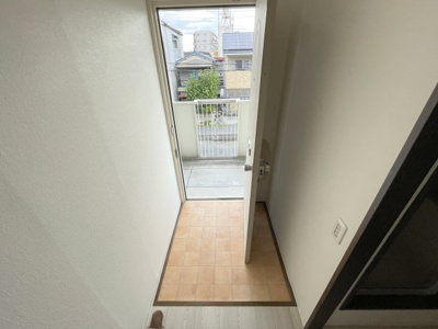 【玄関】 | トモバヤシハイタウン