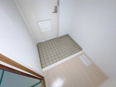 【玄関】 | ハイツしらとり