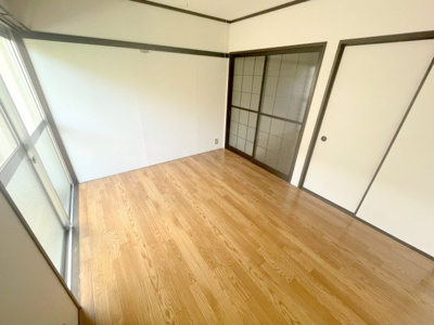 【洋室】 | ハイツ高屋