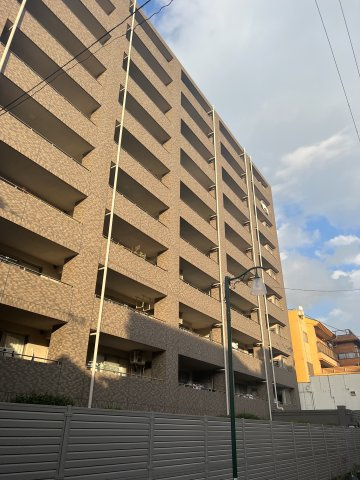 シャルマンフジビルト・モア北田辺駅前・並木通りの外観