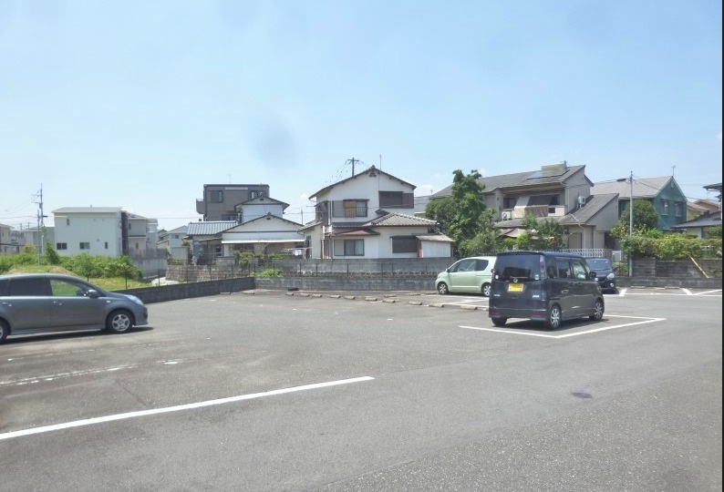 グリーン花水木の駐車場