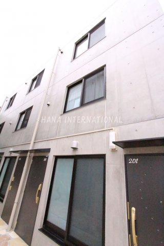 Land Palace武蔵小山の外観