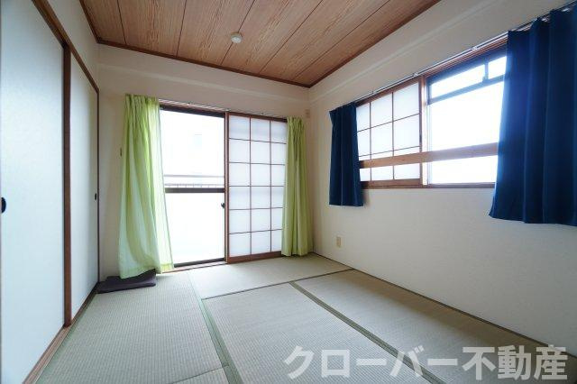 五福マンションの和室
