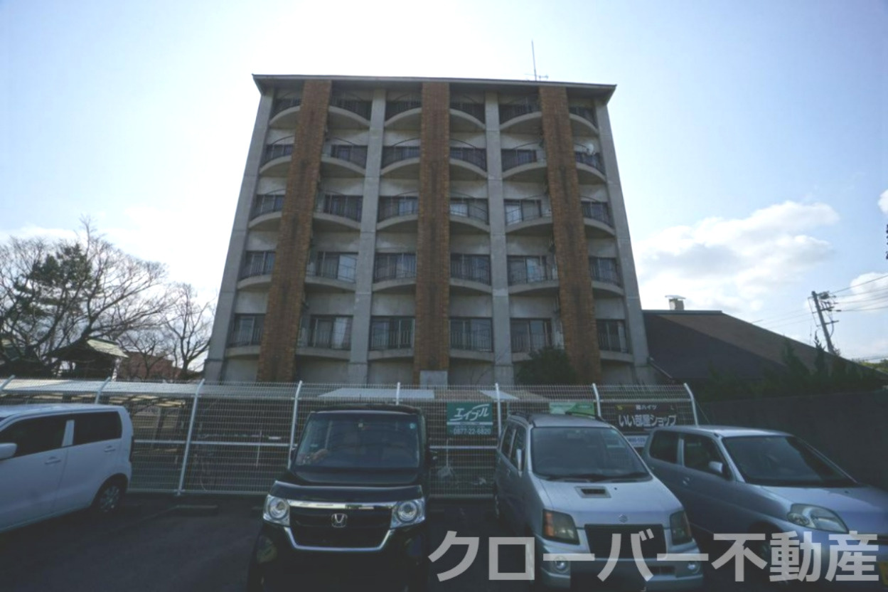 樟ハイツの外観