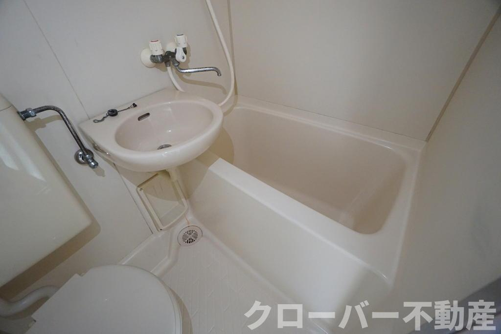 樟ハイツの浴室