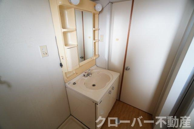 ピュアハイツ白金の独立洗面台