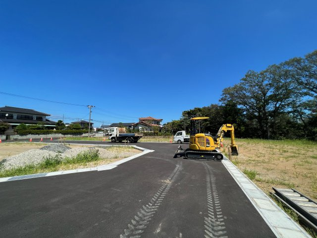 郷ケ丘２丁目第5の前面道路含む現地写真|ご参照ください。2023.8月撮影