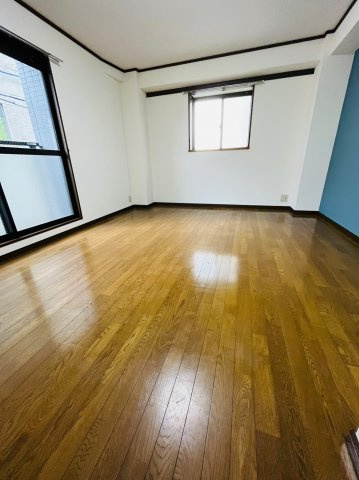 仲介手数料0！！アトレ浄心の居間・リビング