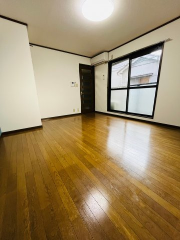 仲介手数料0！！アトレ浄心の居間・リビング