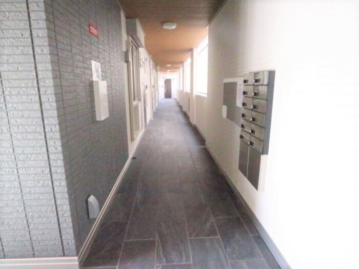 D-room 五反田のエントランス