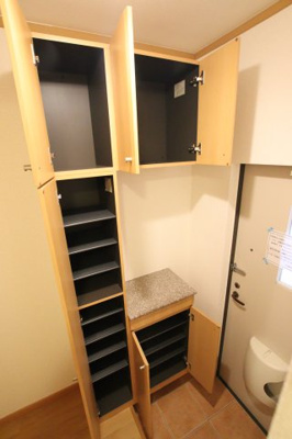 【収納】 | ロイヤルヒルズ高松 | シューズボックス