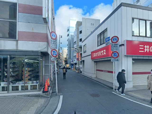 船橋駅前ビルの周辺