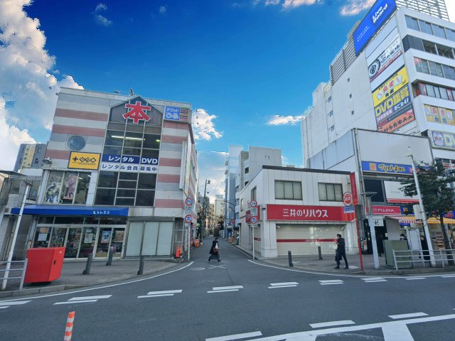 船橋駅前ビルの周辺