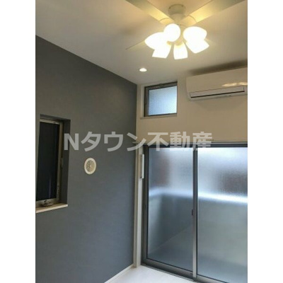 【居間・リビング】 | グランテラス | ゆったり過ごせる居間です