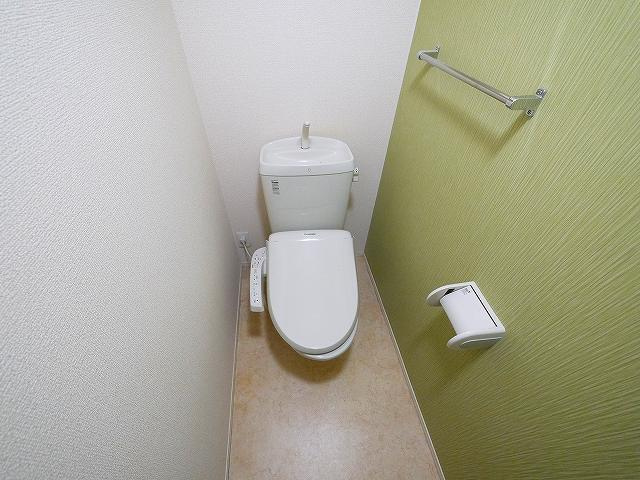 ラフィーネ四条大路のトイレ|清潔感のあるトイレです