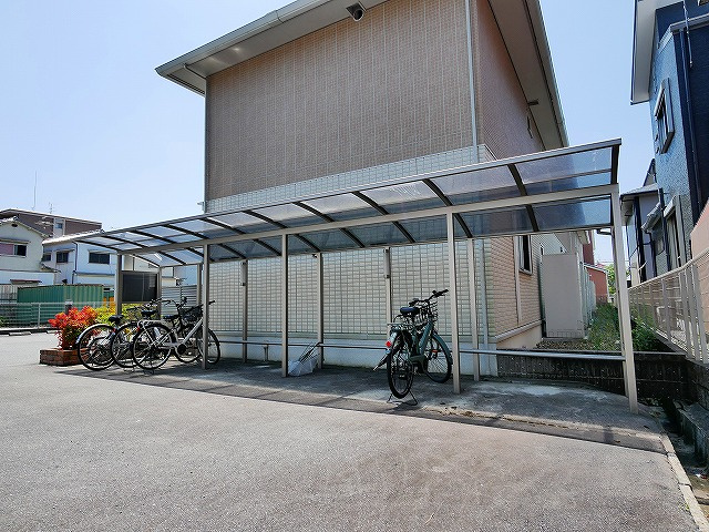 ラフィーネ四条大路のその他共用部分|ゆったりとした共有スペース