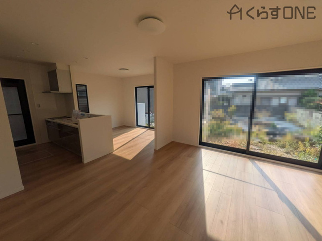 【居間・リビング】 | 姫路市白浜町寺家2丁目／中古戸建