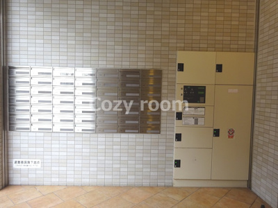 【その他共用部分】 | ドゥーエ江坂Ⅰ | メールボックスと宅配ボックスです