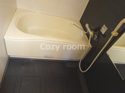 【浴室】 | ドゥーエ江坂Ⅰ | 落ち着いた空間のお風呂です