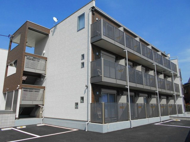 クレイノコンフォールの外観