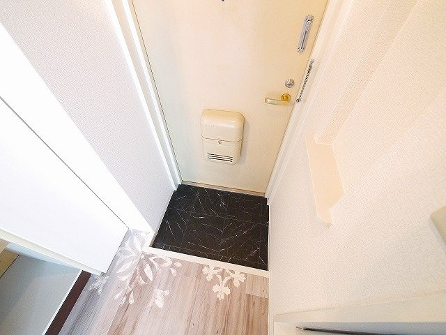 City　Palace21　富雄元町　Part2の玄関
