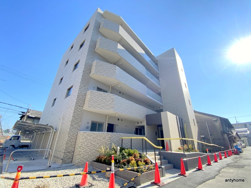 ホープ ファミリア　仲介手数料無料