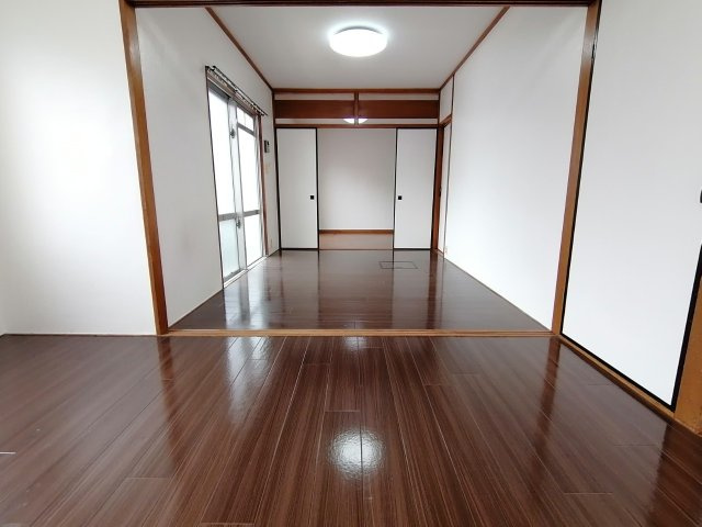 アパートメント国際通りの居間・リビング