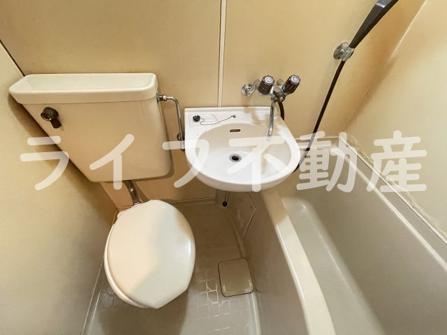 ハウスランド布施の独立洗面台|独立洗面台あり、毎朝おしゃれに忙しい女性の方におすすめです