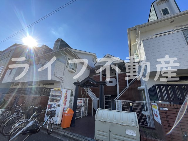 ハウスランド布施の外観|外観は落ち着いています