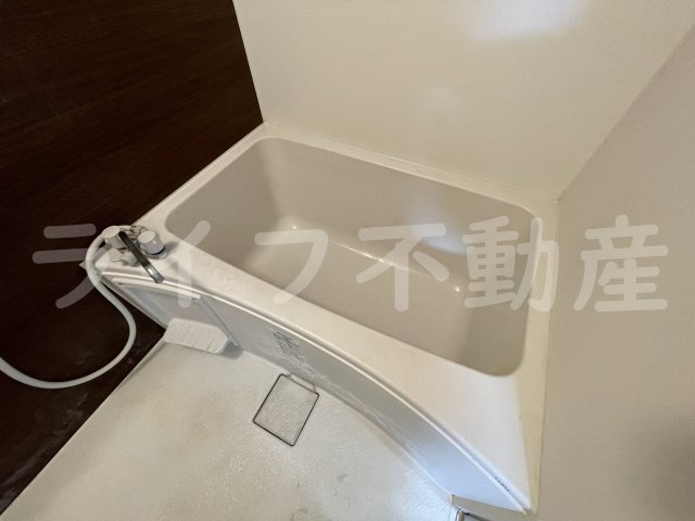 コーポカロッサの浴室|お風呂です