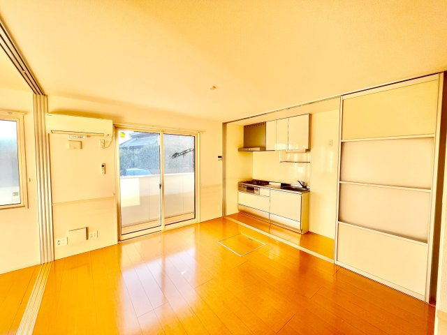 メゾン ブリーゼの内装|※別部屋参考写真