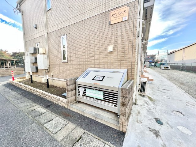 メゾン ブリーゼのエントランス|ゆとりのあるエントランスです