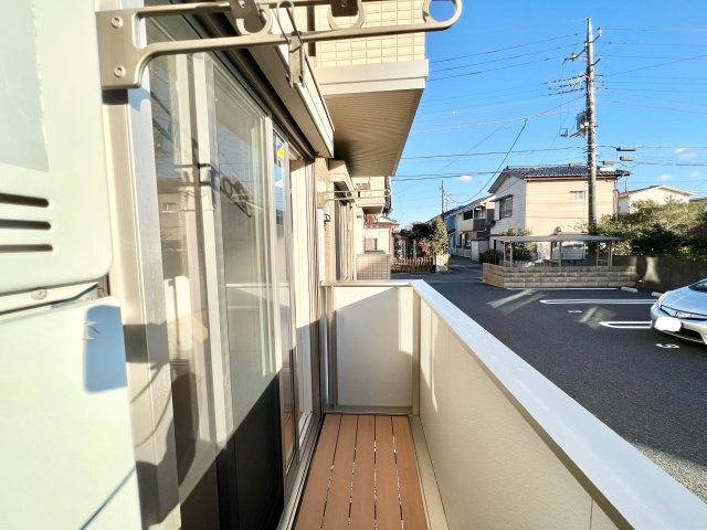 メゾン ブリーゼのバルコニー|※別部屋参考写真