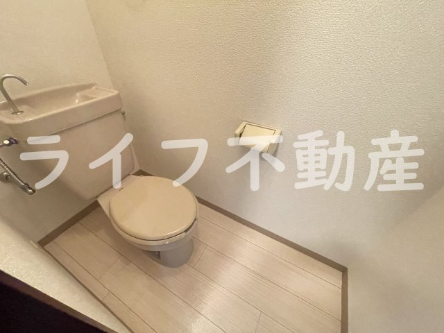 コスモシティーのトイレ|落ち着いたトイレです