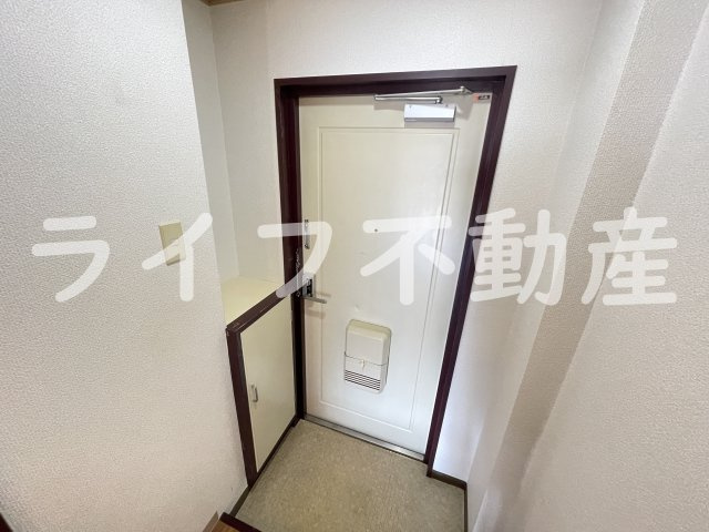 コスモシティーの玄関|ゆったりとした玄関です